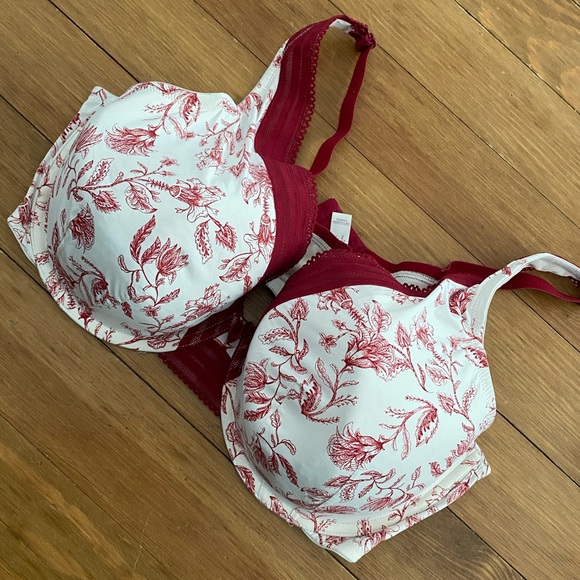 Cacique Intimates & Sleepwear Cacique Plus Size Red White Paisley Bra Underwire Size 44ddd